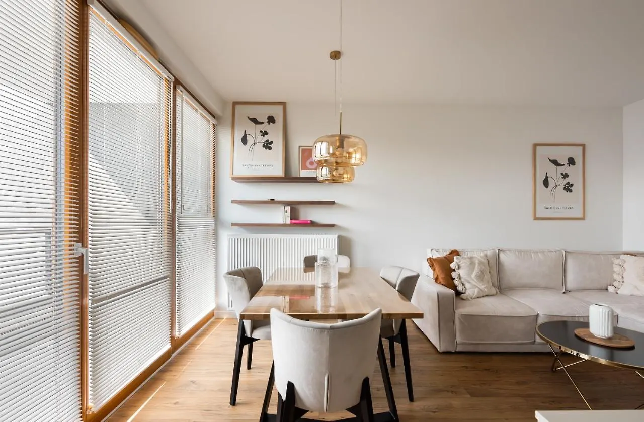 Wola Kasprzaka Luxury Apartment Warsaw