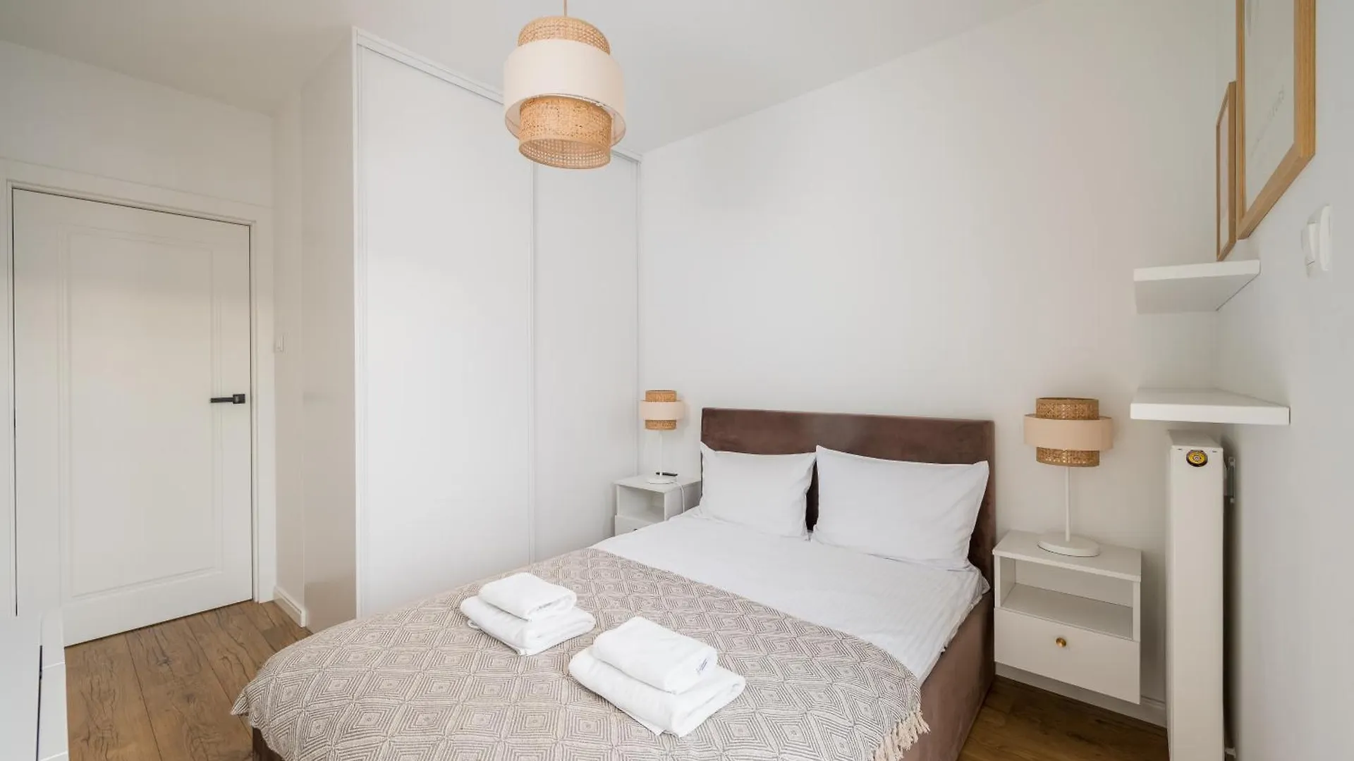 Wola Kasprzaka Luxury Apartment Warsaw
